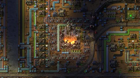 Factorio screenshot 2 of 4